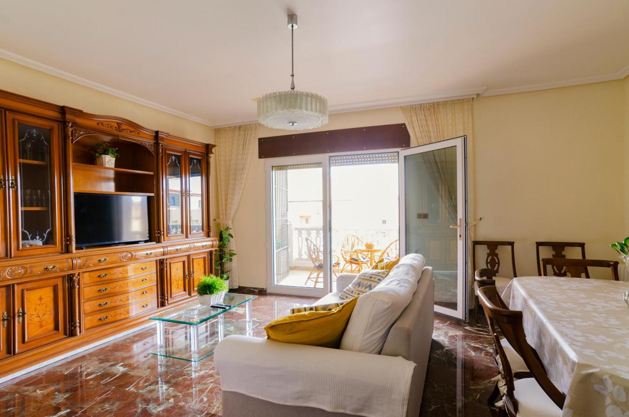 Villa Taala Con Terraza Los Nietos Bagian luar foto