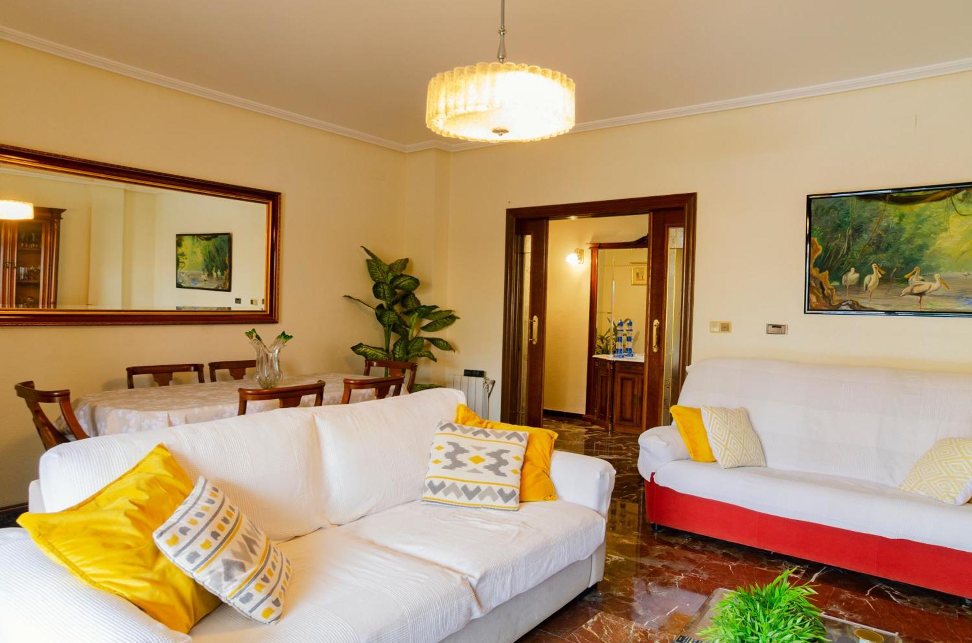 Villa Taala Con Terraza Los Nietos Bagian luar foto