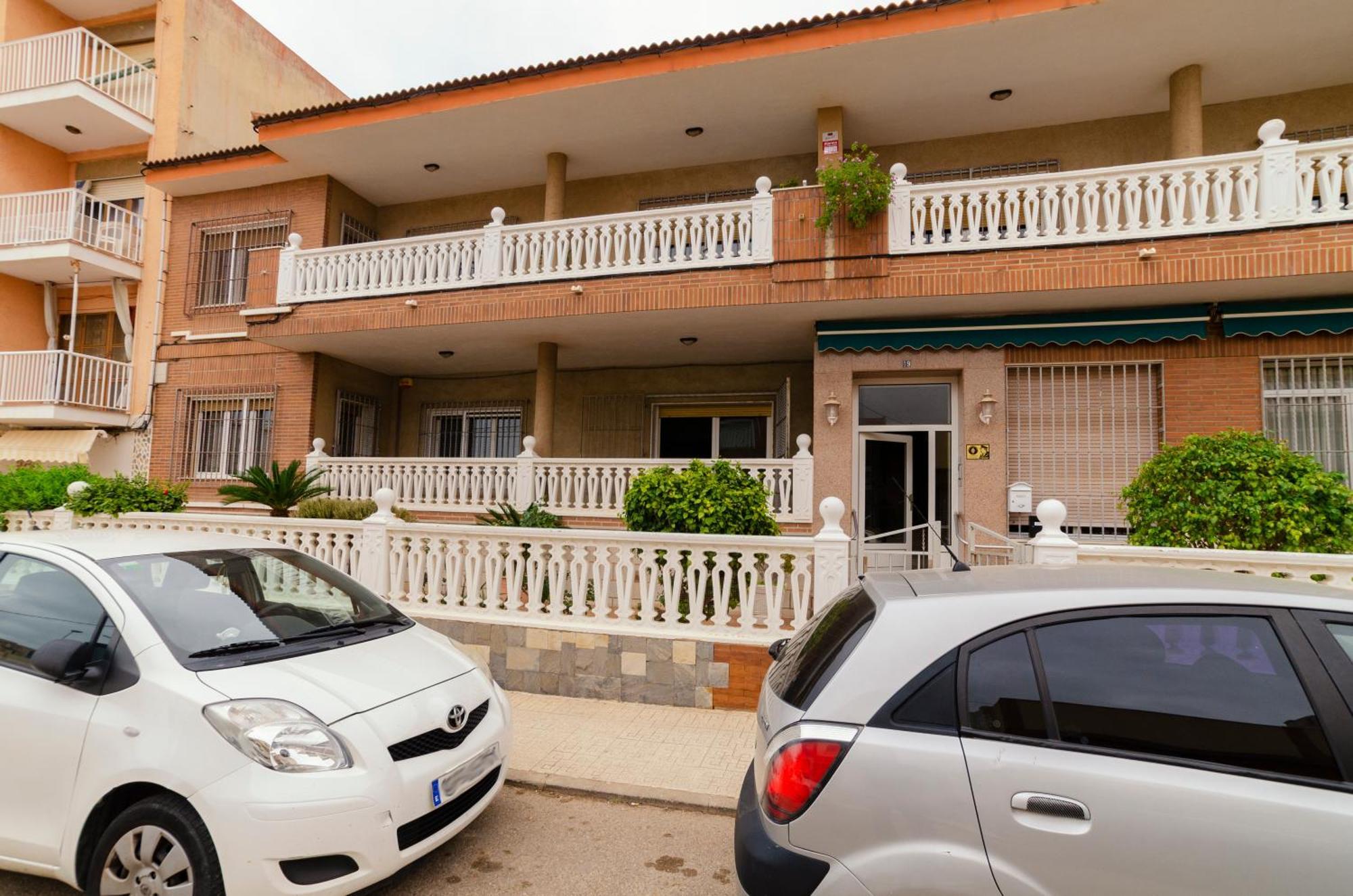 Villa Taala Con Terraza Los Nietos Bagian luar foto