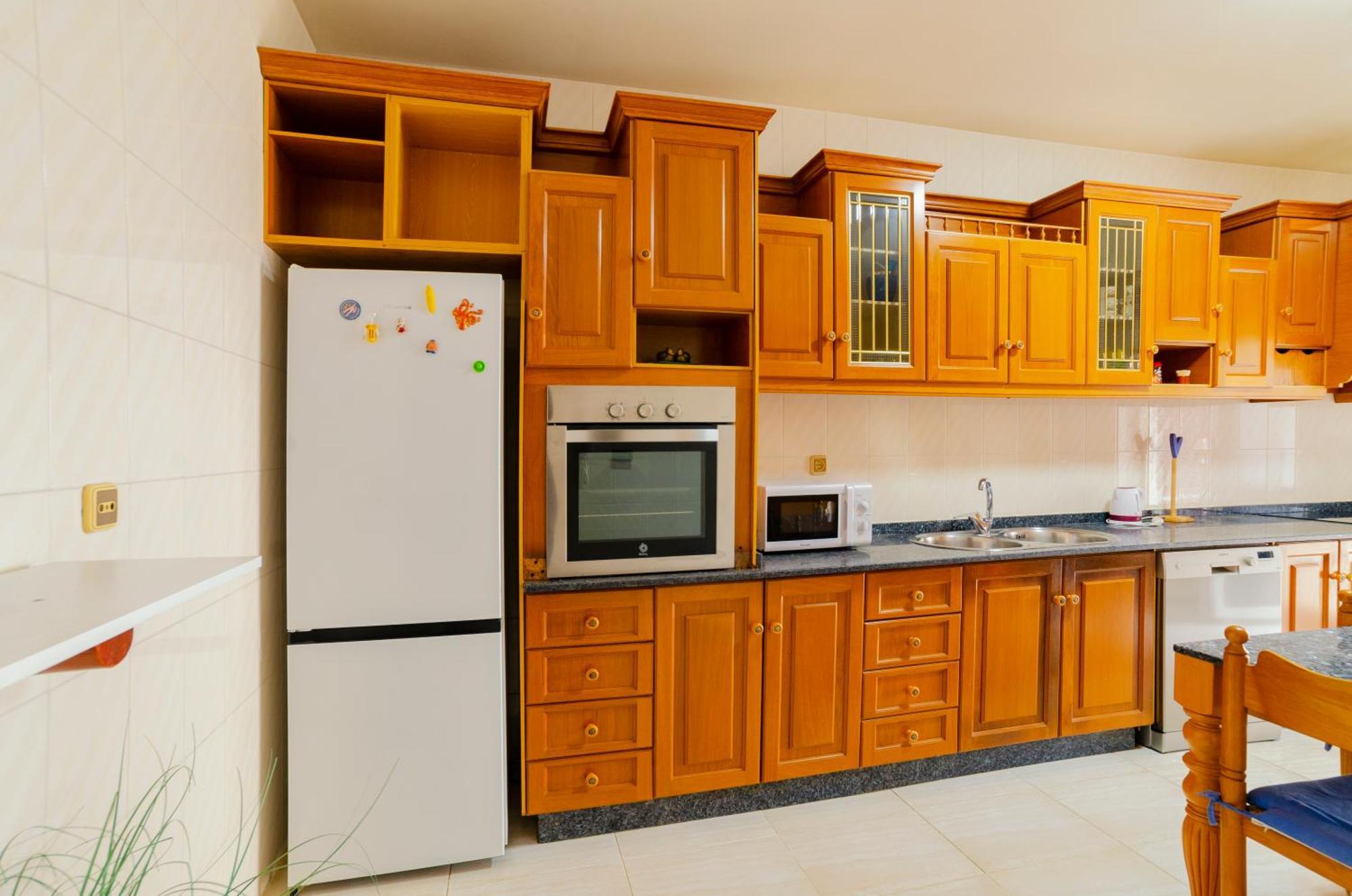 Villa Taala Con Terraza Los Nietos Bagian luar foto